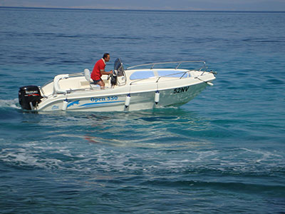 Taxi Boat